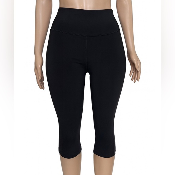 Jockey brand SZ M clack stretch capri yoga pants - Picture 1 of 9